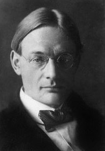 Karl Vollmoller