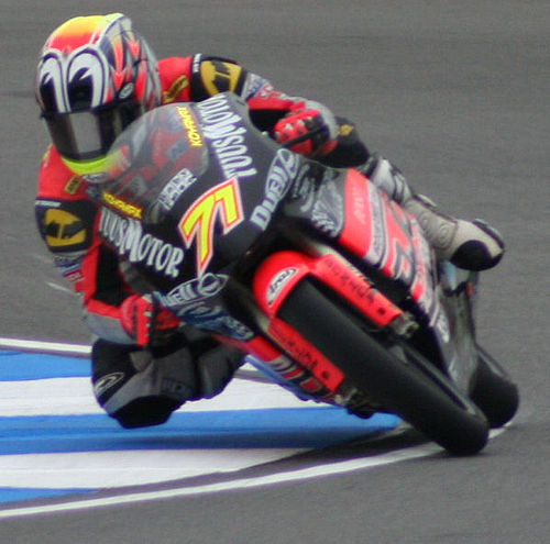 Tomoyoshi Koyama