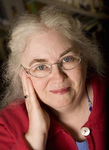 Laura Schlitz