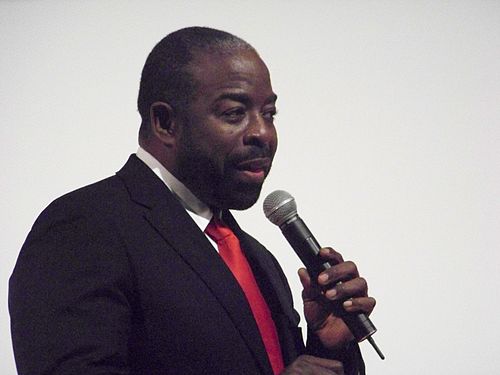 Leslie Brown