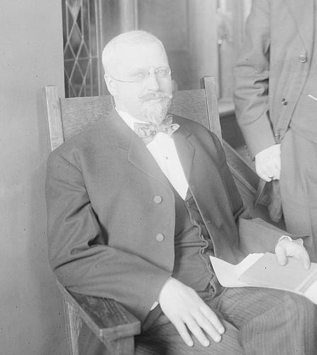 Lewis Mott