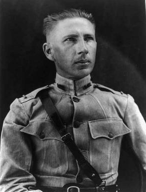 Cyrus Lieutenant