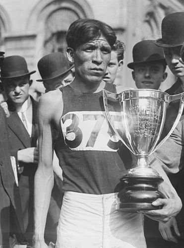Louis Tewanima