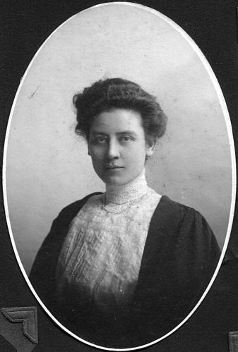 Jennie Robertson
