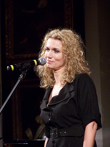 Joanna Trzepiecinska