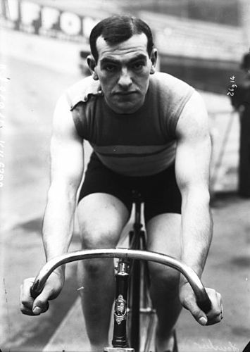 Leon Hourlier