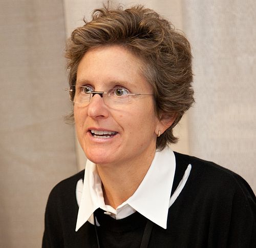 Spouse: Maggie Taylor