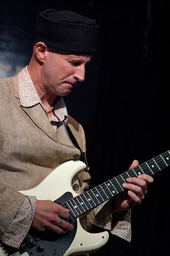 Mark Hewins