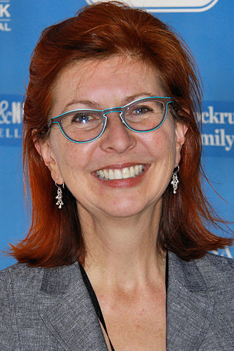 Mary Zuravleff