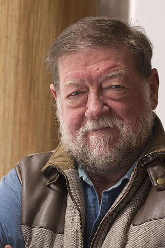 Clive Nicol