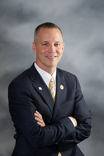 Curt Clawson