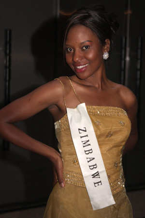 Cynthia Muvirimi