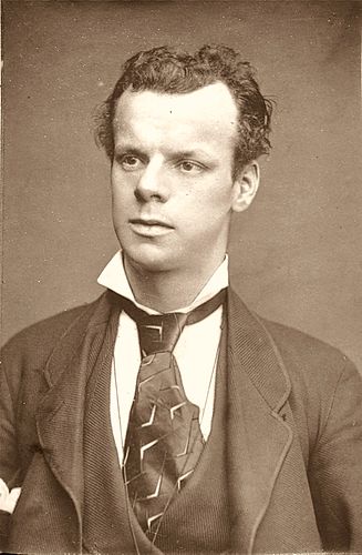 Ed Terry Singer Edward Terry (March 10, 1844 — April 2, 1912), British stage actor ...