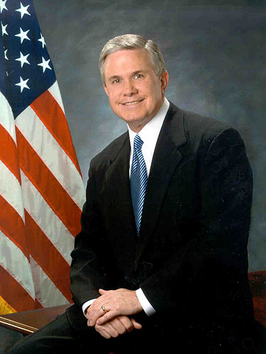 Larry Ed Combest