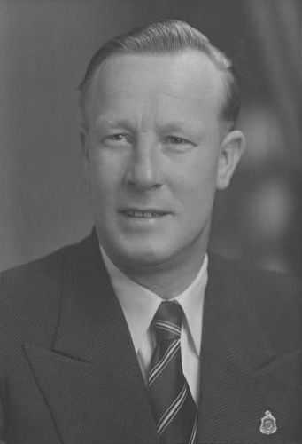 Lance BARNARD