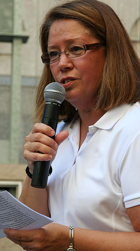 Yvonne Solon