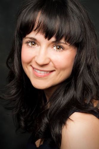 Samantha Robinson