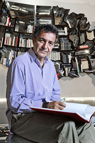 Pietro Valsecchi