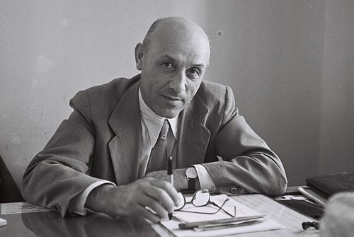 Mordechaj Namir