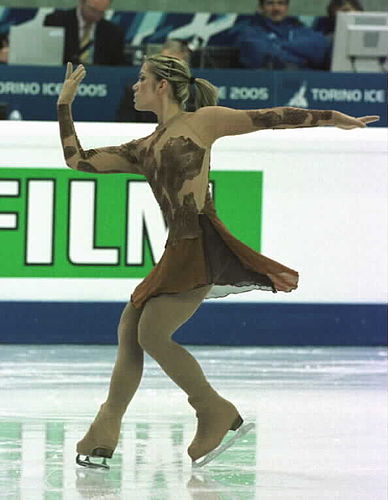 Nina Bates
