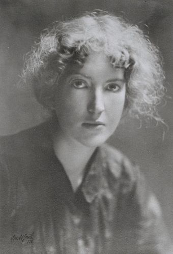 Nora French