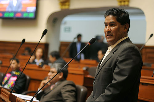 Oswaldo Luizar