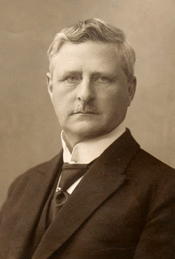 Karl Wefring