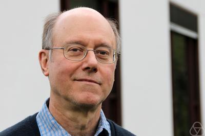 Kenneth Davidson