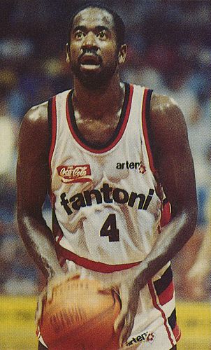 Larry Wright