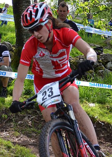 Lea Davison