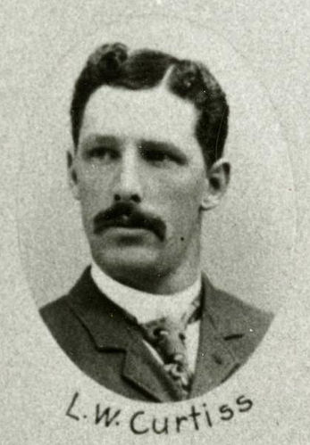 Leon Curtiss