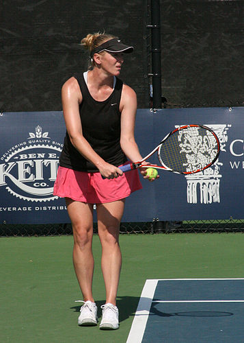Lindsay Lee-Waters