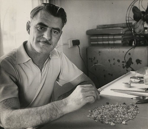 John Williamson (1907 — 1958), Canadian explorer, geologist | World