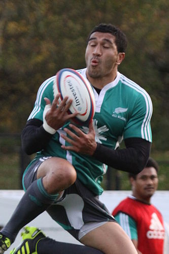 Mils Muliaina