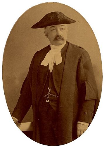 Charles Davidson