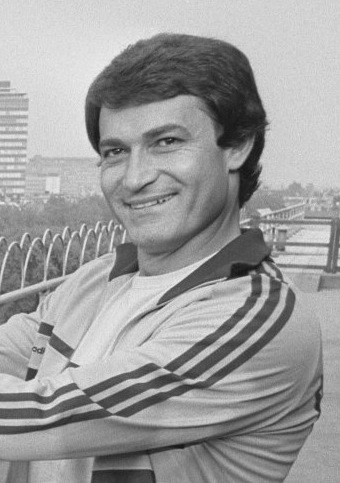 Costica Stefanescu