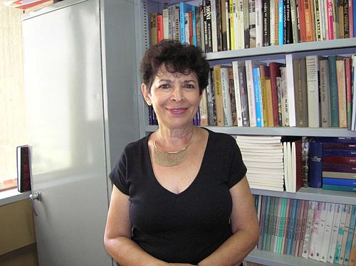 Dina Porat