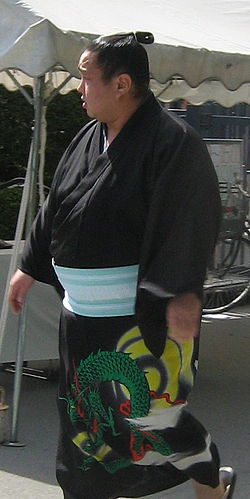Otsukasa Nobuhide