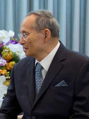 Somyot Prueksakasemsuk