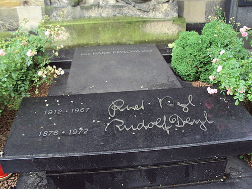 Rudolf Deyl