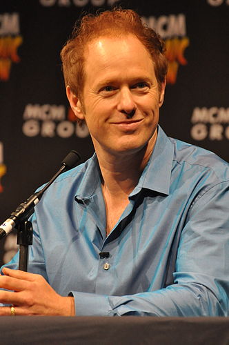Raphael Sbarge