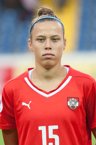 Nicole Billa