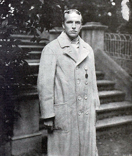 Kenneth Powell
