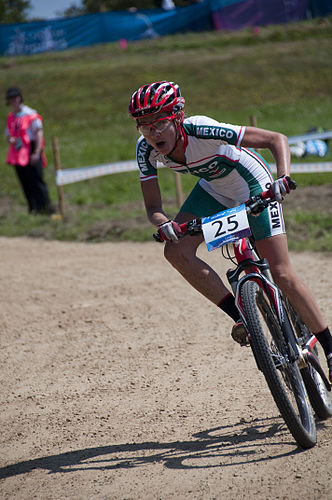 Laura Macouzet