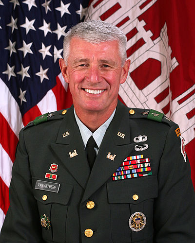 Robert General Robert L