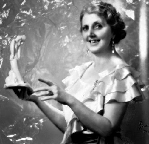 Louise Hanson-Dyer