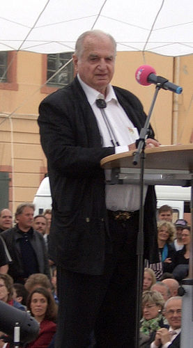 Hans Riegel