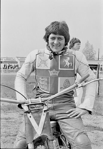 Barney Kennett