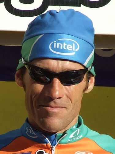 Cezary Zamana