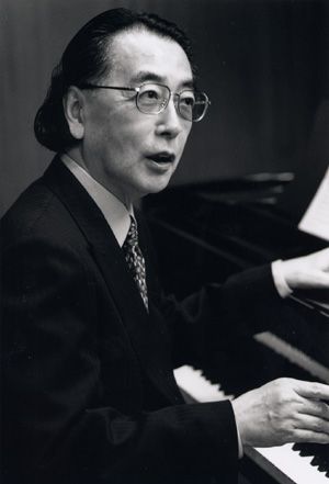 First husband: Toshi Ichiyanagi